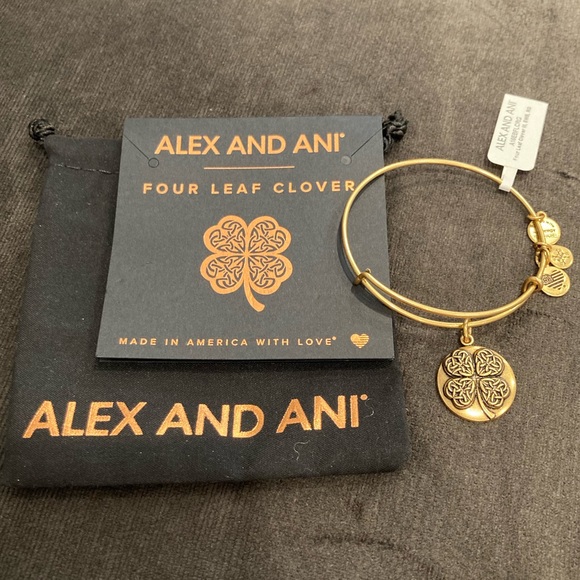 NWT - Alex and Ani Four Leaf Clover Bracelet - Picture 2 of 3